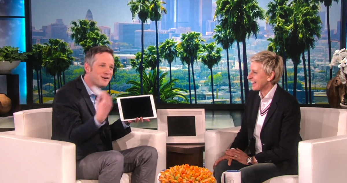 dennis quaid ellen car backstage ipad magic on the ellen degeneres show dennis quaid ellen car backstage ipad magic on the ellen degeneres show